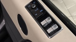 2021 (71) LAND ROVER RANGE ROVER SPORT 3.0 D250 HSE 5dr Auto 4794998