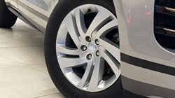 2021 (71) LAND ROVER RANGE ROVER EVOQUE 1.5 P300e R-Dynamic S 5dr Auto 4792702