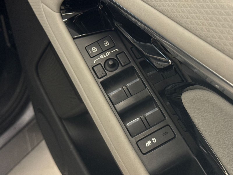 2023 (23) LAND ROVER RANGE ROVER EVOQUE 1.5 P300e Evoque Edition 5dr Auto 4796893