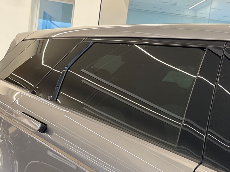 2023 (23) LAND ROVER RANGE ROVER EVOQUE 1.5 P300e Evoque Edition 5dr Auto 4796922