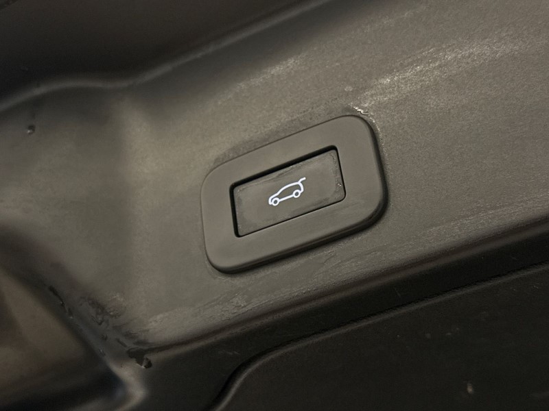 2023 (23) LAND ROVER RANGE ROVER EVOQUE 1.5 P300e Evoque Edition 5dr Auto 4796911