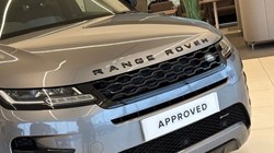 2023 (23) LAND ROVER RANGE ROVER EVOQUE 1.5 P300e Evoque Edition 5dr Auto 4796914