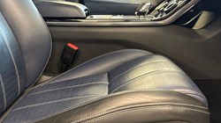 2021 (71) LAND ROVER RANGE ROVER VELAR 3.0 D300 MHEV R-Dynamic HSE 5dr Auto 4789821