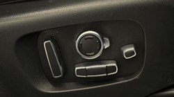 2021 (71) LAND ROVER RANGE ROVER VELAR 3.0 D300 MHEV R-Dynamic HSE 5dr Auto 4789820