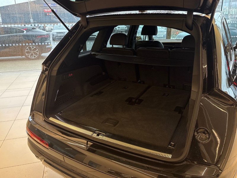2023 (23) AUDI Q7 50 TDI Quattro Black Edition 5dr Tiptronic 4787409