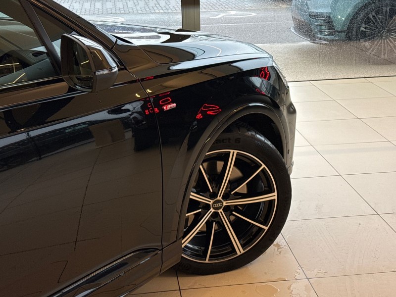 2023 (23) AUDI Q7 50 TDI Quattro Black Edition 5dr Tiptronic 4787419