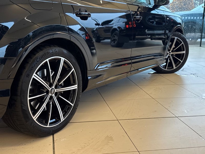 2023 (23) AUDI Q7 50 TDI Quattro Black Edition 5dr Tiptronic 4787418