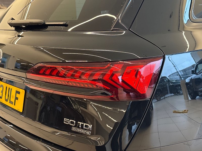 2023 (23) AUDI Q7 50 TDI Quattro Black Edition 5dr Tiptronic 4787417