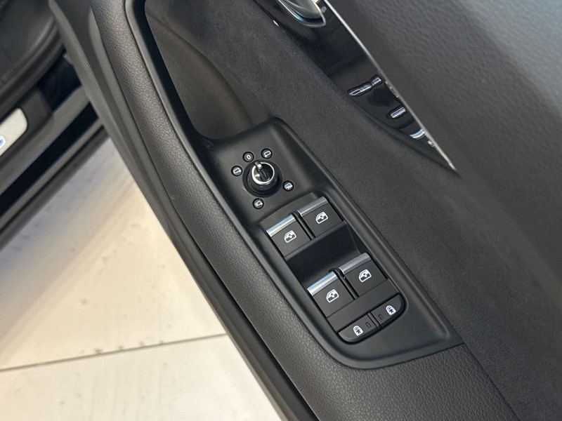 2023 (23) AUDI Q7 50 TDI Quattro Black Edition 5dr Tiptronic 4787392