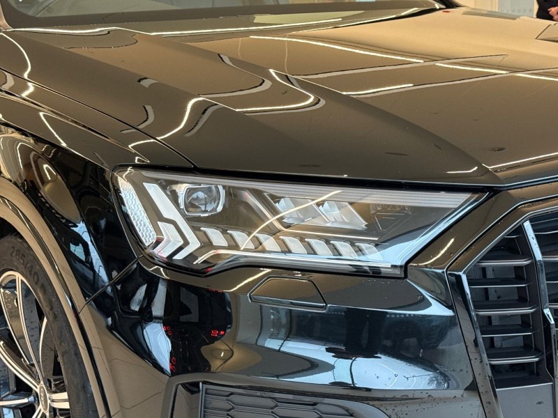 2023 (23) AUDI Q7 50 TDI Quattro Black Edition 5dr Tiptronic 4787387