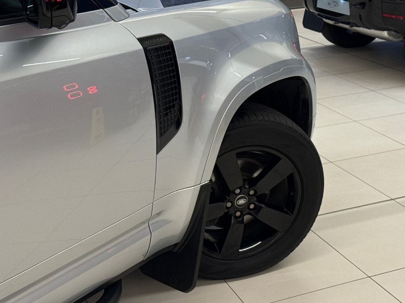 2024 (24) LAND ROVER DEFENDER 3.0 D250 XS Edition 110 5dr Auto 4780831