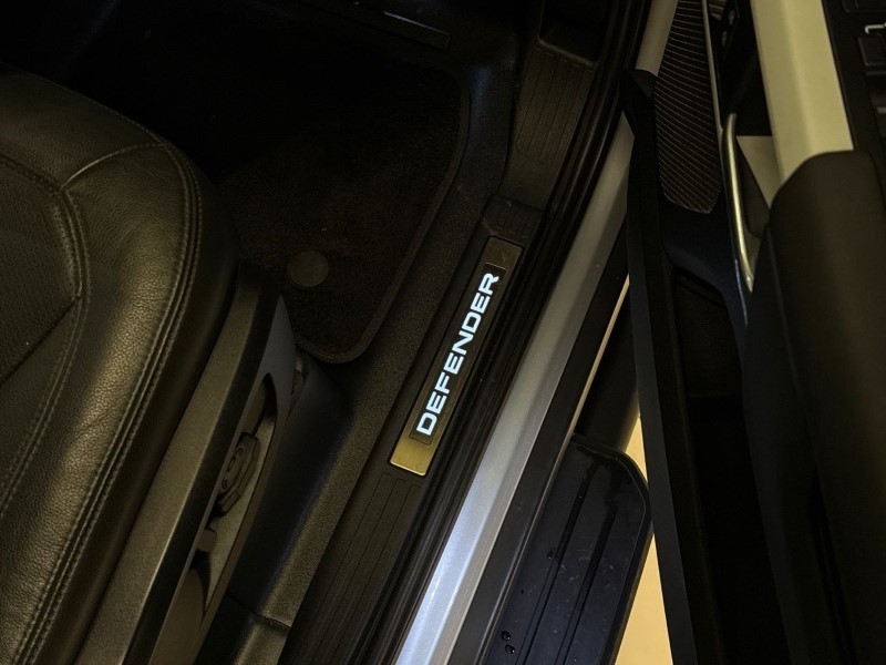 2024 (24) LAND ROVER DEFENDER 3.0 D250 XS Edition 110 5dr Auto 4780821