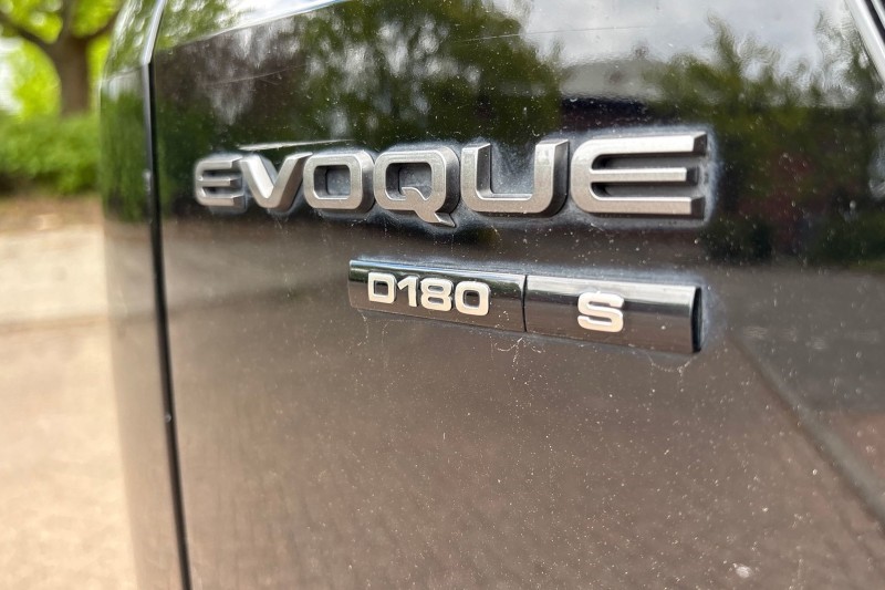 2019 (69) LAND ROVER RANGE ROVER EVOQUE 2.0 D180 R-Dynamic S 5dr Auto 5423019