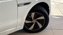 2023 (73) JAGUAR F-PACE 2.0 P400e R-Dynamic SE 5dr Auto AWD 4786856
