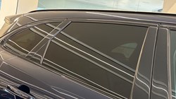 2022 (22) JAGUAR F-PACE 2.0 D200 R-Dynamic Black 5dr Auto AWD 4820869