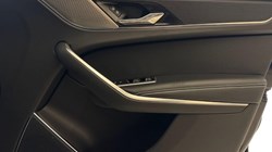 2022 (22) JAGUAR F-PACE 2.0 D200 R-Dynamic Black 5dr Auto AWD 4820839