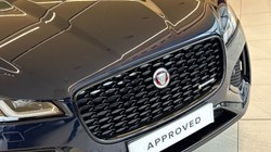 2022 (22) JAGUAR F-PACE 2.0 D200 R-Dynamic Black 5dr Auto AWD 4820861