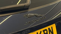 2022 (22) JAGUAR F-PACE 2.0 D200 R-Dynamic Black 5dr Auto AWD 4820863