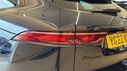 2022 (22) JAGUAR F-PACE 2.0 D200 R-Dynamic Black 5dr Auto AWD 4820836