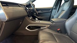 2022 (22) JAGUAR F-PACE 2.0 D200 R-Dynamic Black 5dr Auto AWD 4820821