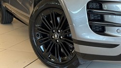 2025 (75) LAND ROVER RANGE ROVER EVOQUE 2.0 D200 Dynamic SE 5dr Auto 5243300