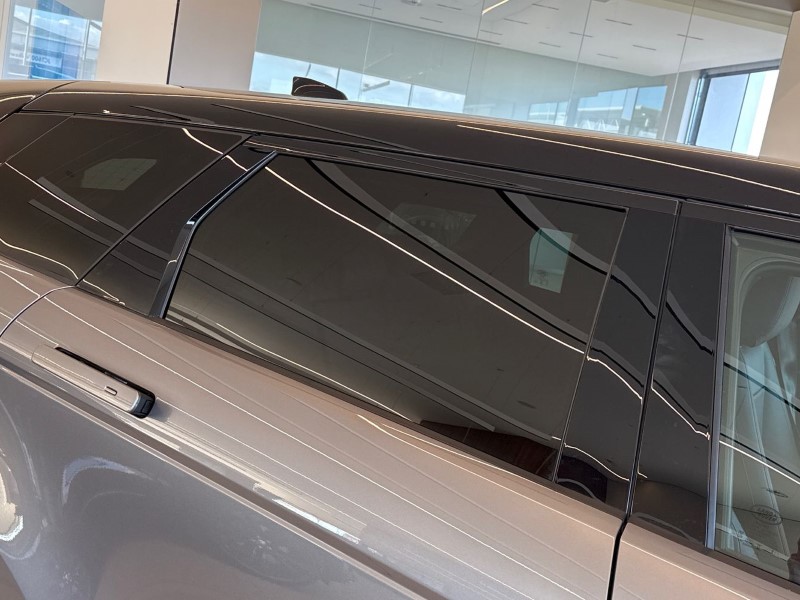 2025 (75) LAND ROVER RANGE ROVER EVOQUE 2.0 D200 Dynamic SE 5dr Auto 5243307