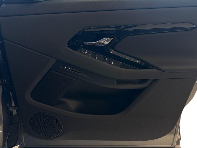 2025 (75) LAND ROVER RANGE ROVER EVOQUE 2.0 D200 Dynamic SE 5dr Auto 5243279