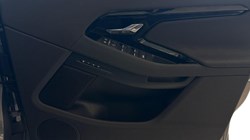 2025 (75) LAND ROVER RANGE ROVER EVOQUE 2.0 D200 Dynamic SE 5dr Auto 5243279