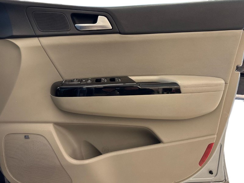 2019 (19) KIA SPORTAGE 1.6 GDi ISG Platinum Edition 5dr 4795096