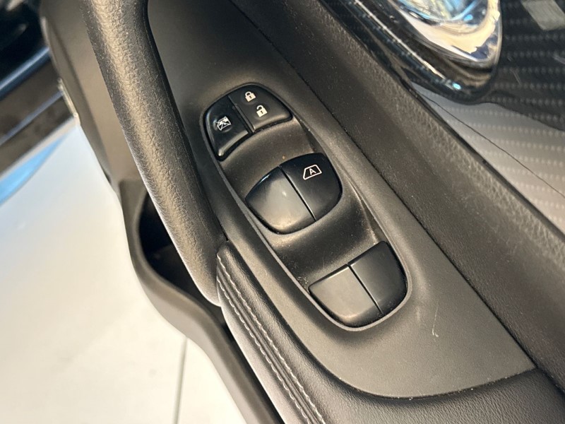 2020 (70) NISSAN X-TRAIL 1.7 dCi Tekna 5dr 4798471