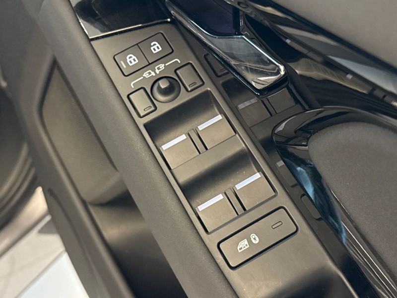 2024 (24) LAND ROVER RANGE ROVER EVOQUE 2.0 D200 Dynamic SE 5dr Auto 4803196