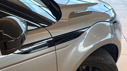 2024 (24) LAND ROVER RANGE ROVER EVOQUE 2.0 D200 Dynamic SE 5dr Auto 4803194