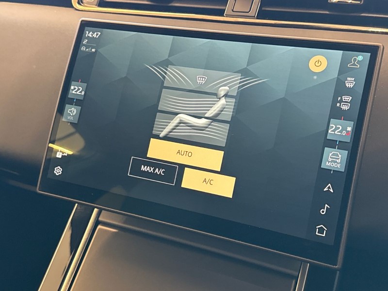 2024 (24) LAND ROVER RANGE ROVER EVOQUE 2.0 D200 Dynamic SE 5dr Auto 4803207