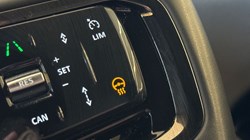 2024 (24) LAND ROVER RANGE ROVER EVOQUE 2.0 D200 Dynamic SE 5dr Auto 4803200