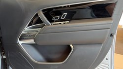 2024 (24) LAND ROVER RANGE ROVER 3.0 D300 HSE 4dr Auto 4837990