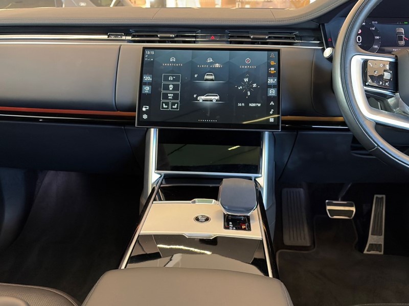 2024 (24) LAND ROVER RANGE ROVER 3.0 D300 HSE 4dr Auto 4837981