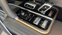 2024 (24) LAND ROVER RANGE ROVER 3.0 D300 HSE 4dr Auto 4837991