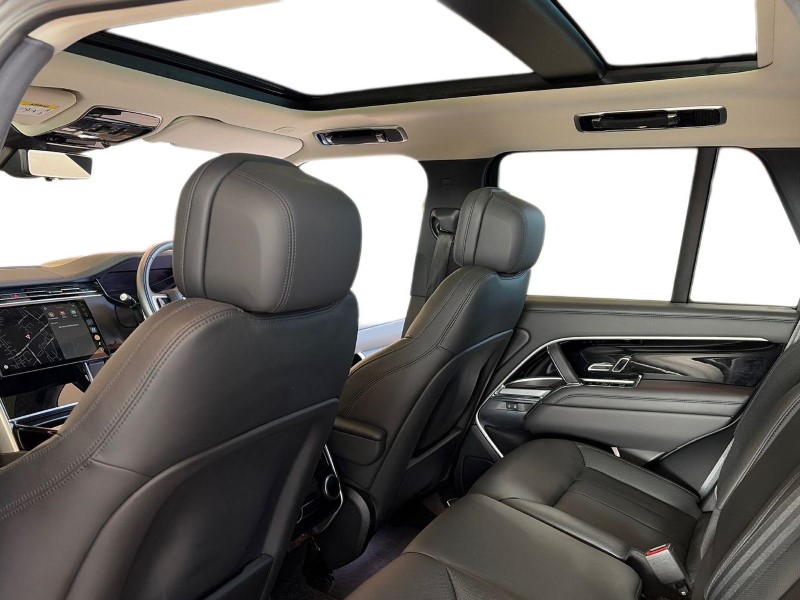 2024 (24) LAND ROVER RANGE ROVER 3.0 D300 HSE 4dr Auto 4837988