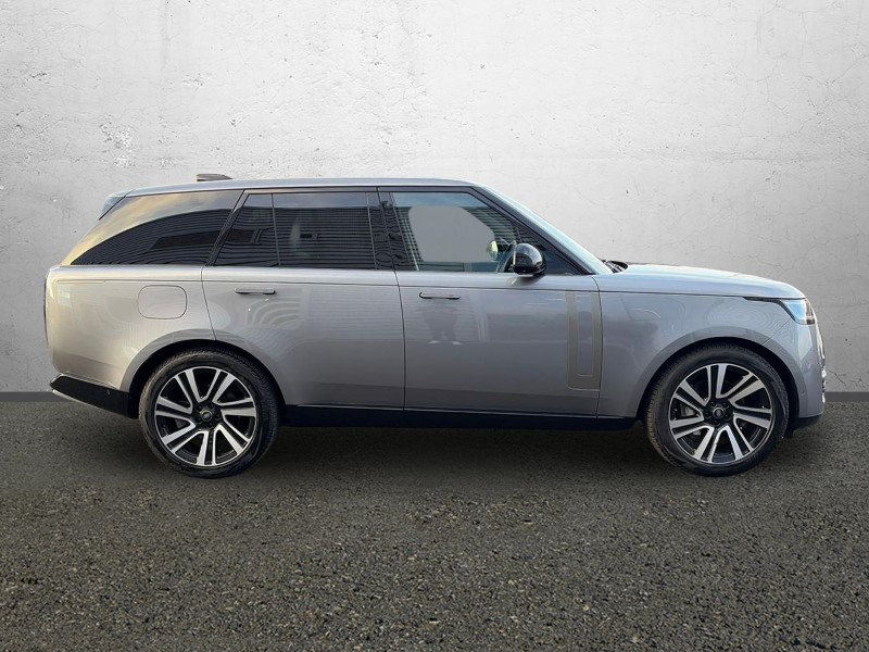 2024 (24) LAND ROVER RANGE ROVER 3.0 D300 HSE 4dr Auto 4837973