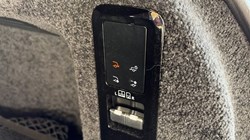 2024 (24) LAND ROVER RANGE ROVER 3.0 D300 HSE 4dr Auto 4838022