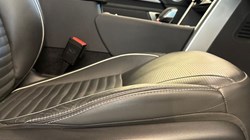 2024 (24) LAND ROVER DISCOVERY 3.0 D300 Dynamic HSE 5dr Auto 4821460