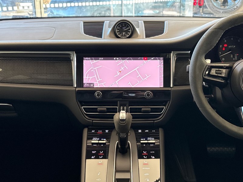 2024 (74) PORSCHE MACAN GTS 5dr PDK 4801098