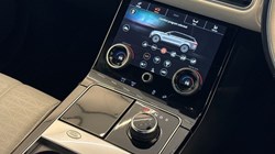 2018 (68) LAND ROVER RANGE ROVER VELAR 2.0 D180 R-Dynamic HSE 5dr Auto 4833065