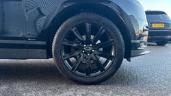 2018 (68) LAND ROVER RANGE ROVER VELAR 2.0 D180 R-Dynamic HSE 5dr Auto 4833060