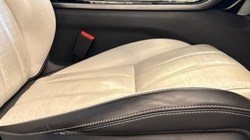 2018 (68) LAND ROVER RANGE ROVER VELAR 2.0 D180 R-Dynamic HSE 5dr Auto 4833076