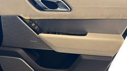 2018 (68) LAND ROVER RANGE ROVER VELAR 2.0 D180 R-Dynamic HSE 5dr Auto 4833073