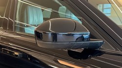 2018 (68) LAND ROVER RANGE ROVER VELAR 2.0 D180 R-Dynamic HSE 5dr Auto 4833101