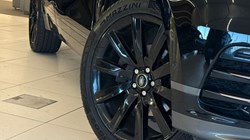 2018 (68) LAND ROVER RANGE ROVER VELAR 2.0 D180 R-Dynamic HSE 5dr Auto 4833095