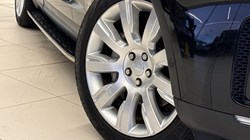 2019 (19) LAND ROVER DISCOVERY 3.0 SDV6 HSE Luxury 5dr Auto 4799188