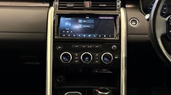 2019 (19) LAND ROVER DISCOVERY 3.0 SDV6 HSE Luxury 5dr Auto 4799158